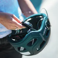 Kiiver-CAIRN-QUARTZ-Transparent-Visor-LED-USB-Matte-Metallic-Night-4