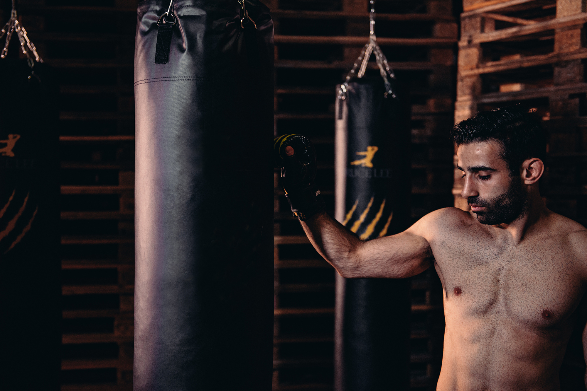 Poksikott-Tunturi-Classic-Boxing-Bag-100-cm-Incl.-Chain-7