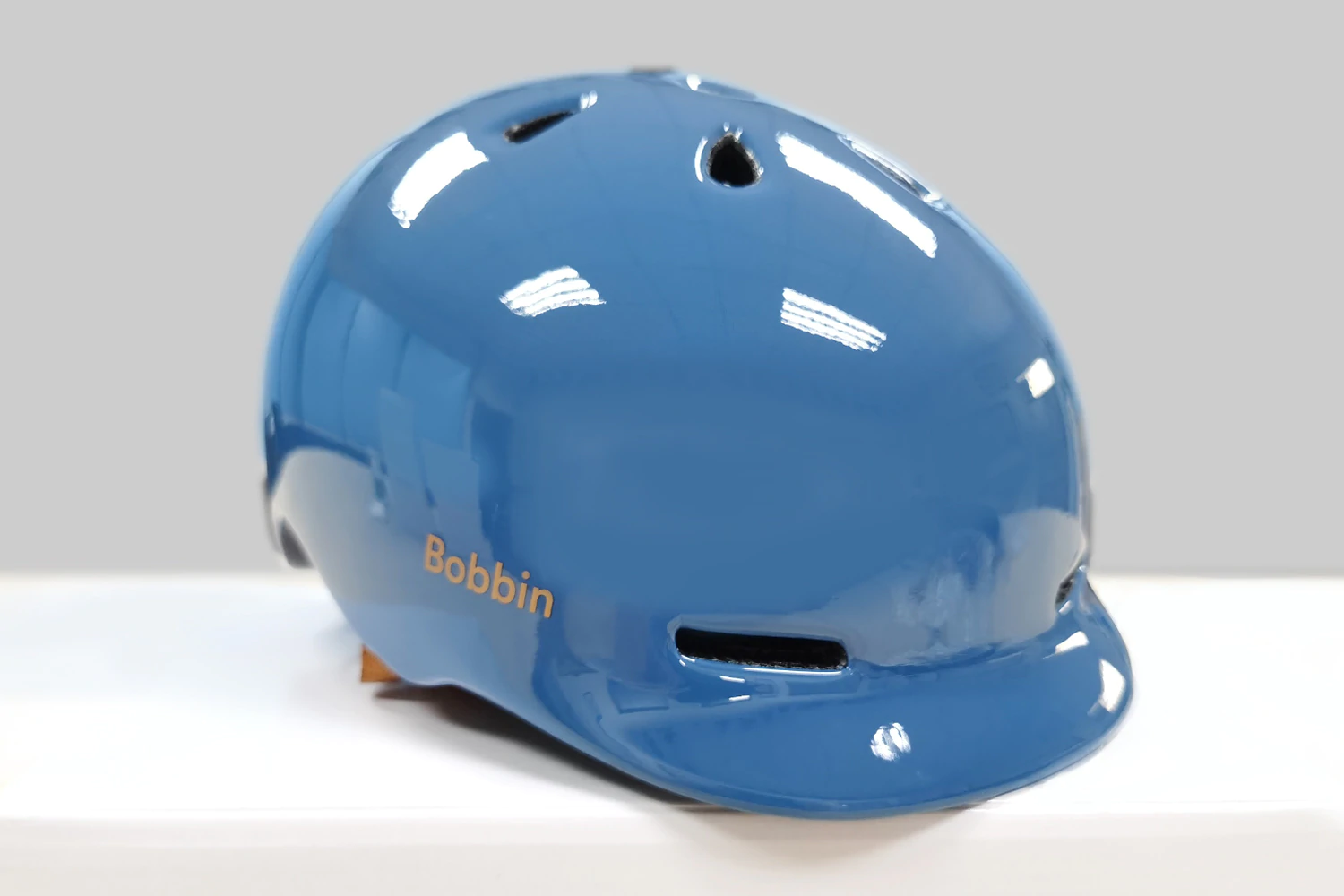 jalgrattakiiver_bobbin_metric_gloss_moody_blue_2