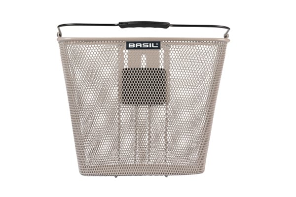 esikorv_Basil_BilbaoKF-beez-2