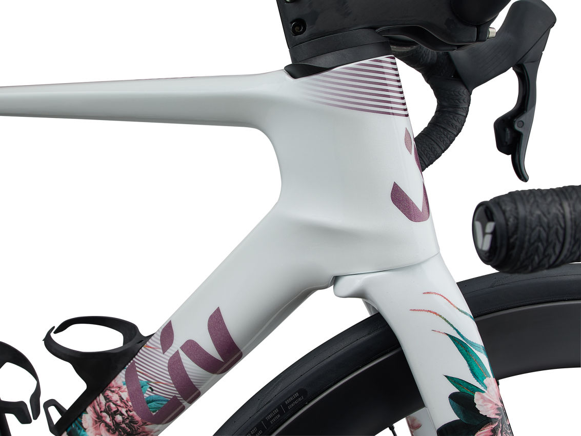 Jalgratas-naistele-LIV-EnviLiv-Advanced-SL-LTD-2024-Blanc-4