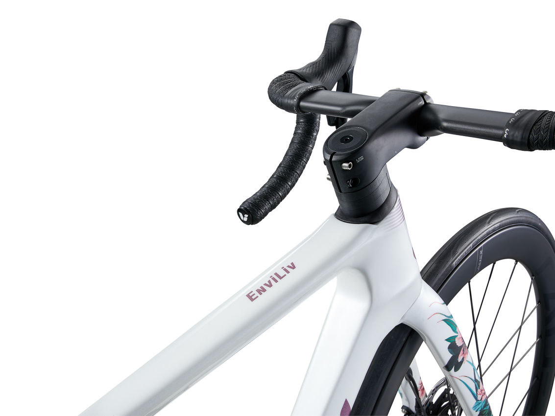 Jalgratas-naistele-LIV-EnviLiv-Advanced-SL-LTD-2024-Blanc-5