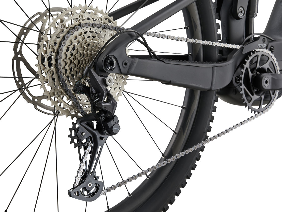 Liv_EmboldenE1Pro_2023-BlackDiamond-7