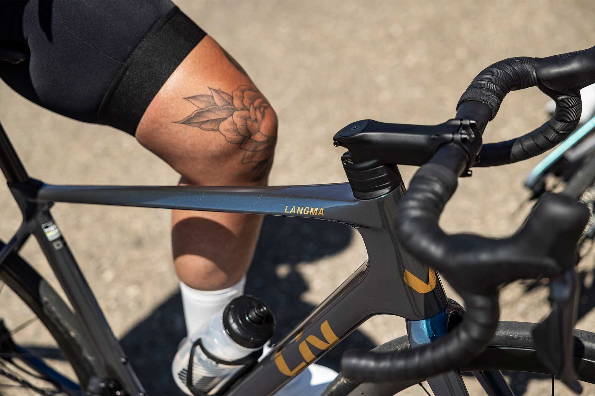 naistemaanteeratas_Liv_LangmaAdvPro0PC_2025-OceanTwilight-15