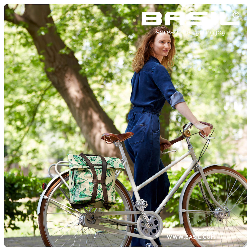 Pakiraamile kinnitatav trendikas kott BASIL Ever-Green - Image 8