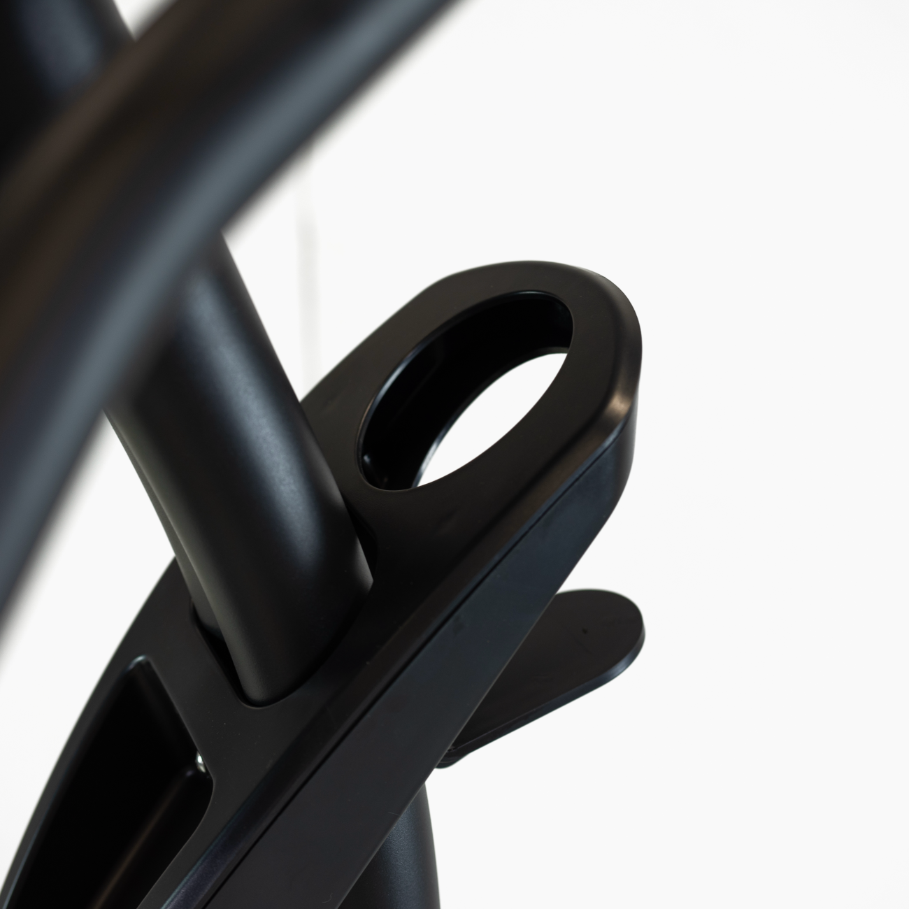 Velotrenažöör BH FITNESS Carbon Bike RS Multimedia - Image 6